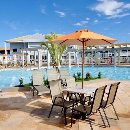 Thermas Lacqua Diroma Com Piscina De Ondas Gratis 24Horas Caldas Novas Dış mekan fotoğraf