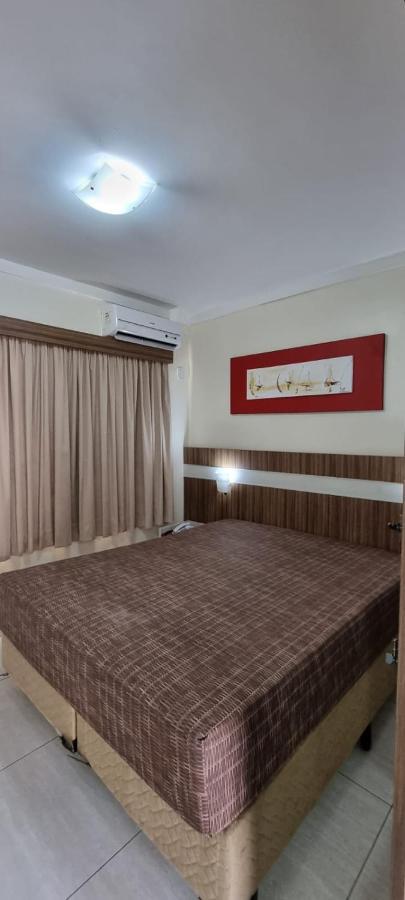 Thermas Lacqua Diroma Com Piscina De Ondas Gratis 24Horas Caldas Novas Dış mekan fotoğraf