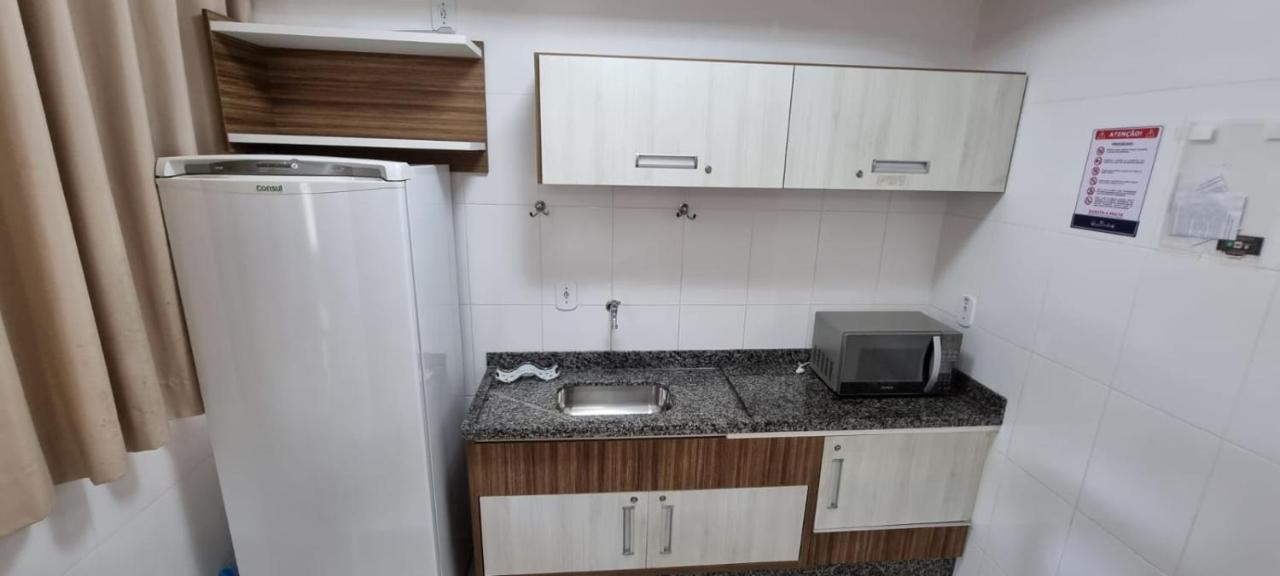 Thermas Lacqua Diroma Com Piscina De Ondas Gratis 24Horas Caldas Novas Dış mekan fotoğraf