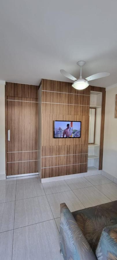 Thermas Lacqua Diroma Com Piscina De Ondas Gratis 24Horas Caldas Novas Dış mekan fotoğraf